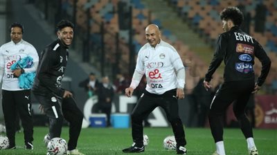 مؤتمر صحفي لـ حسام حسن قبل مباراة مصر ونيوزلندا في كأس العاصمة اليوم