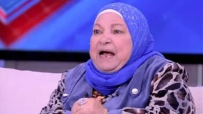 سعاد صالح تبين حكم الشرع من توفير خادمة للزوجة