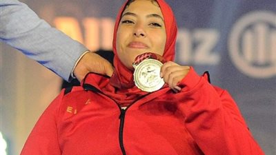 فاطمة محروس تُحرز ذهبية وزن 67 كجم في كأس العالم لرفع الأثقال البارالمبي