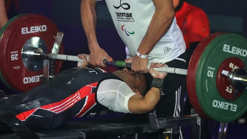 رفع الأثقال البارالمبي