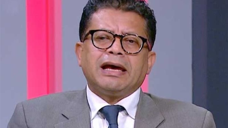 أشرف سنجر، خبير السياسات الدولية