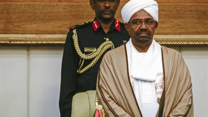 الرئيس السوداني السابق عمر البشير
