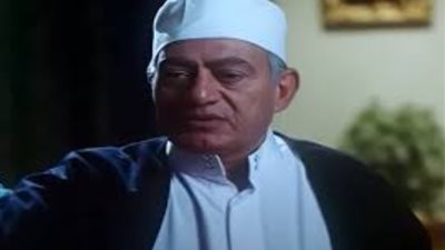 غياب كامل لنجوم الوسط الفني عن عزاء محمد قشطة