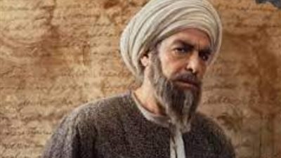 أحمد عبد العزيز: لو هجسد شخصية تاريخية هختار الدكتور طه حسين