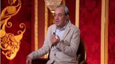 برنامج ع المسرح يوجه سؤالا لعلاء مرسى، لو حياتك كلها مسرحية؟ والفنان يرد