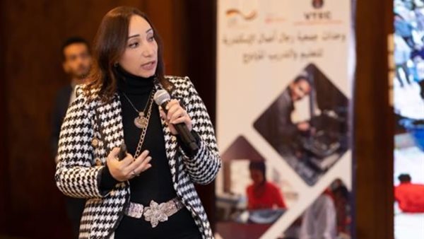 سارة إبراهيم المدير