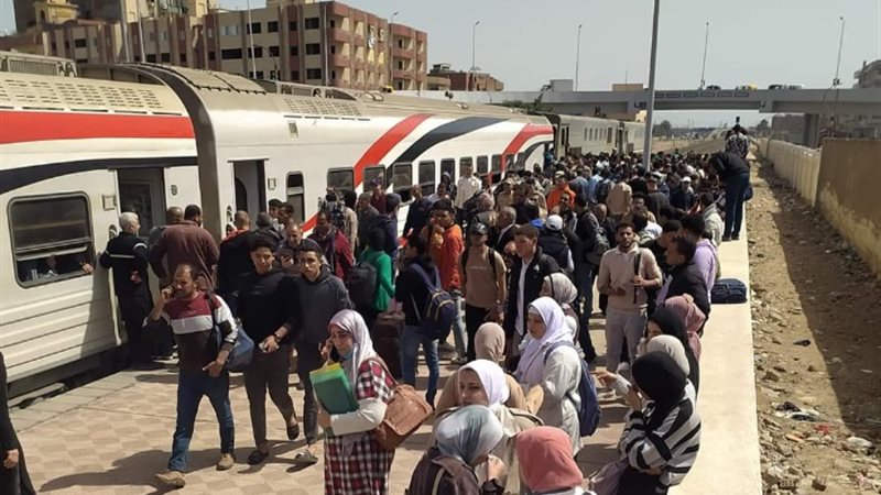 احتكاك قطارين بمحطة قويسنا بالمنوفية