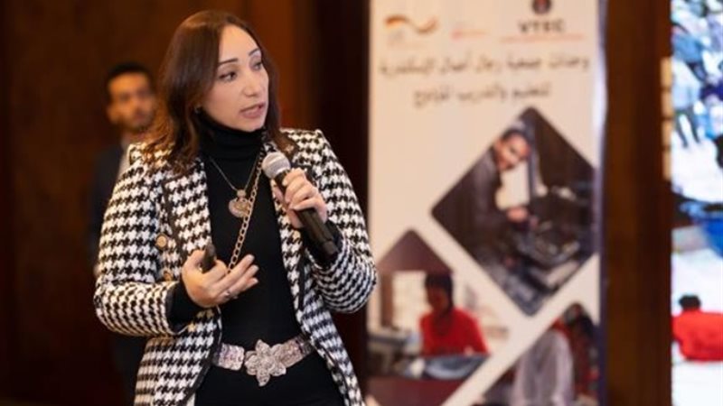 سارة إبراهيم المدير التنفيذي للمجلس التصديري
