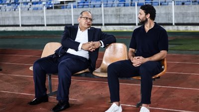 حسام غالي يشكر السفير المصري في تنزانيا