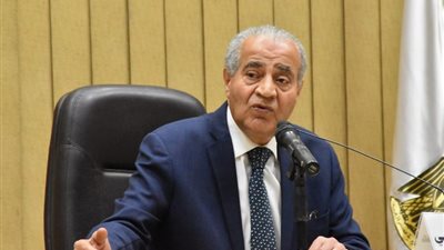 وزير التموين يعلن انخفاض سعر المكرونة والزيت والدقيق والذرة والأعلاف