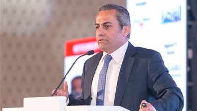 الطرح في البورصة ومنطقة صناعية، خالد عباس يكشف تفاصيل المرحلة الثانية من «العاصمة»