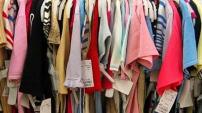 «الجمهور» في جولة بالعتبة، أسعار ملابس الأطفال ببلاش وكله هيلبس جديد