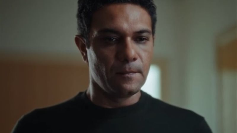 مسلسل بدون سابق إنذار
