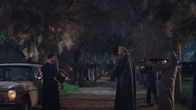 الحلقة 22، الكبير يضعف أمام الغوريلا بسبب المطاريد