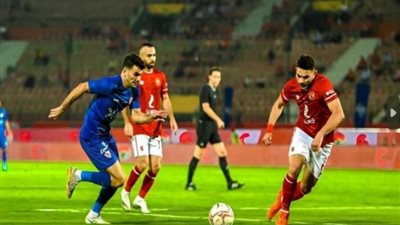 حكام مباراتى القمة فى السعودية، صافرة مصرية تدير لقائى الأهلى والزمالك