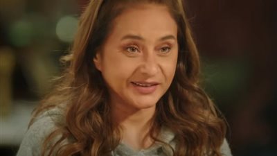 مسلسل فراولة الحلقة 7، مليون جنيه في انتظار نيللي كريم
