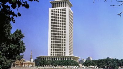 الخارجية تدين استهداف مبنى القنصلية الإيرانية في دمشق