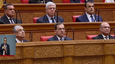 هل يكون ظهور حكومة مدبولي في جلسة حلف اليمين الأخير؟