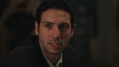 مسلسل صيد العقارب الحلقة 24، سامح الغول يكتشف سرا خطيرا عن معتز