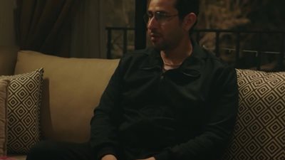 مسلسل مليحة الحلقة 10،  علي الطيب يحكي لشقيقته علاقته بسرين خاس