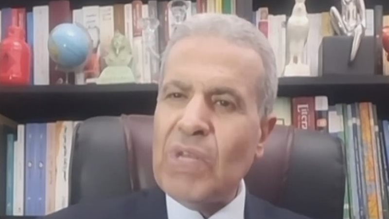 الصحفي أشرف العشري