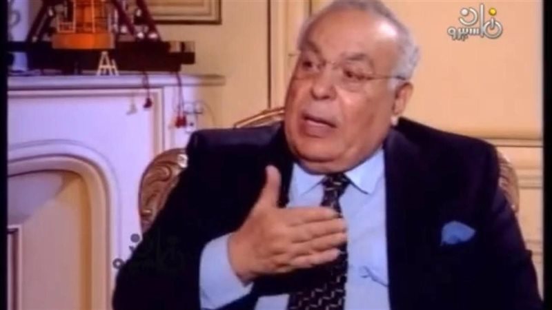الدكتور محمد عبد القادر حاتم