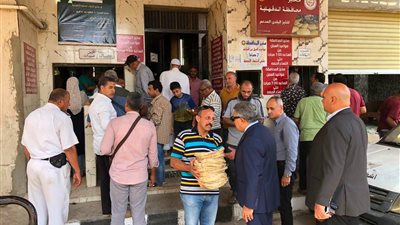 محافظ الدقهلية يشدد: ممنوع صرف خبز مدعم لأكثر من بطاقة