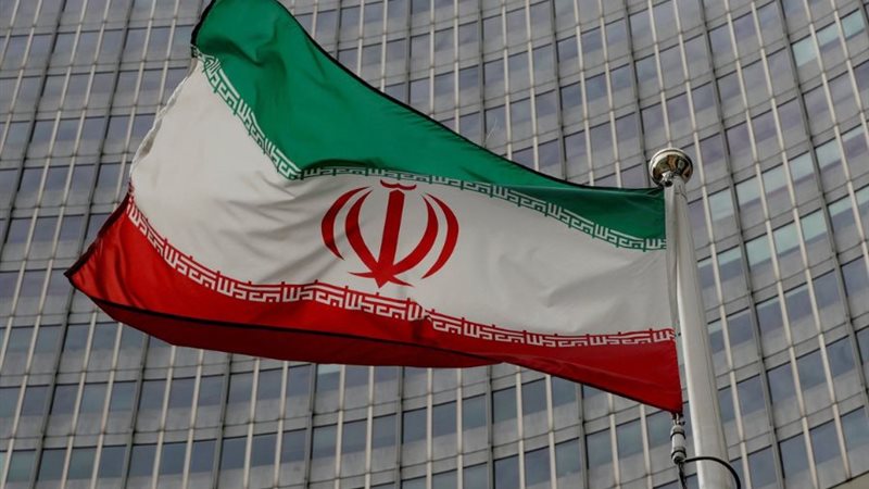 علم إيران 
