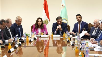 اجتماع وزاري موسع لمتابعة مبادرة القرية المنتجة ودعم التنمية بالريف المصري المستدام