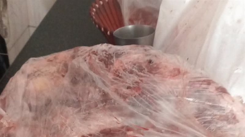 ضبط مواد غذائية غير صالحة للاستهلاك 