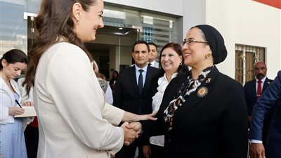 المستشارة أمل عمار تستقبل قرينة رئيس جمهورية مونتينيجرو لبحث سبل تعزيز التعاون 