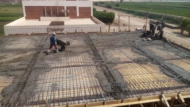 مشروع إنشاء موزع كهرباء 