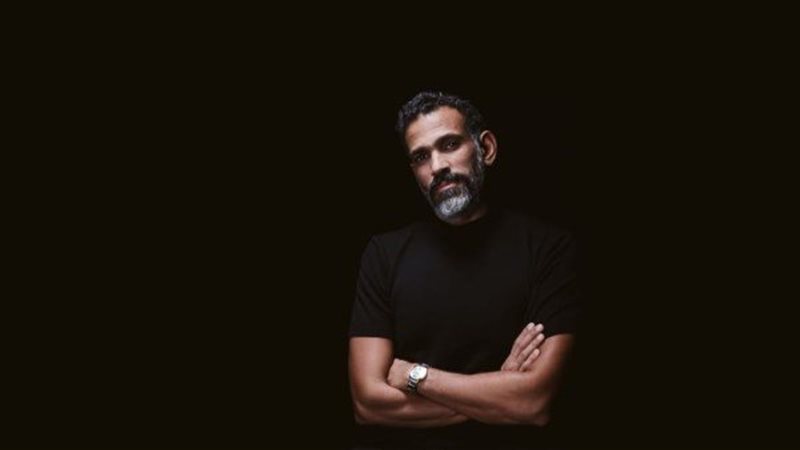 الملحن إيهاب عبد الواحد