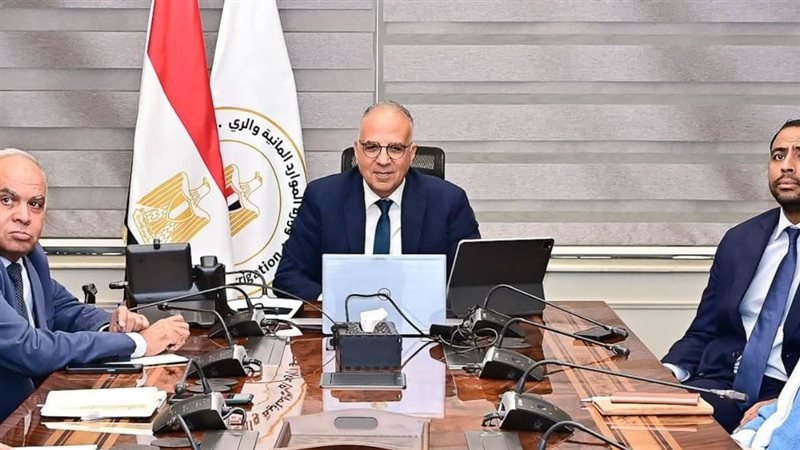 وزير الري