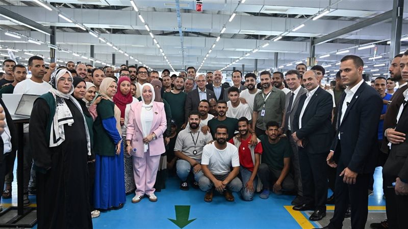 وزير الاستثمار
