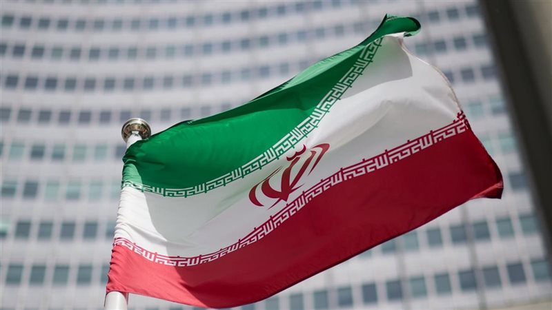علم إيران 