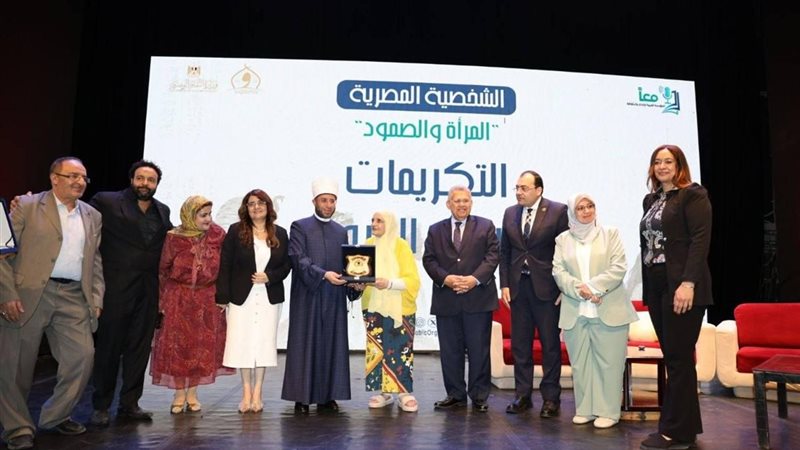 وزير الأوقاف خلال الفعاليات 