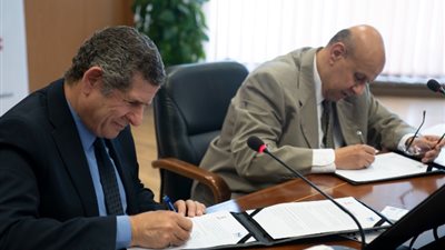 مصر للتأمين توقع مذكرة تفاهم مع جامعة النيل الأهلية