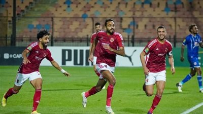 الأهلي يسعى لمصالحة جماهيره أمام 