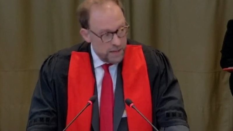 ممثل عن الفريق القانوني لألمانيا أمام العدل الدولية