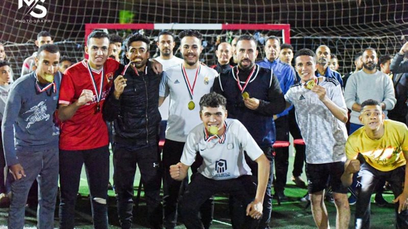 الفريق الفائز بالبطولة