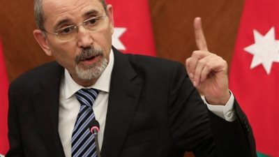 الصفدي: وكالة غوث وتشغيل اللاجئين عصب الجهود الإنسانية