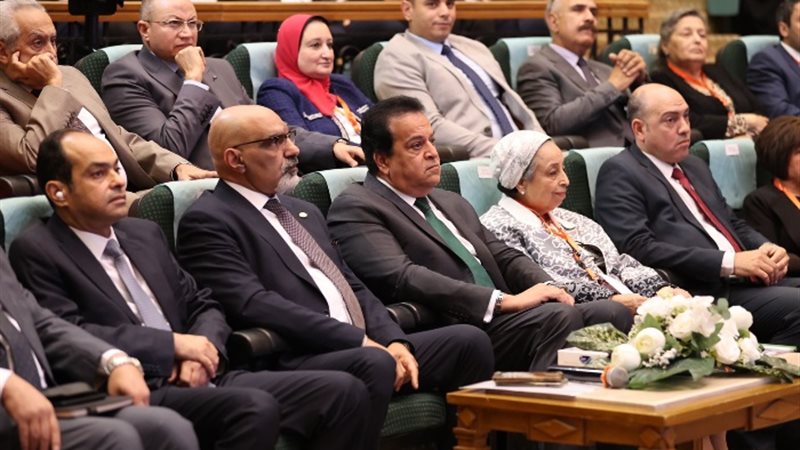 وزير الصحة والسكان