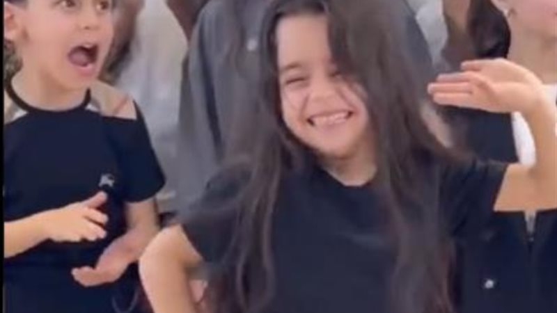 الطفلة التركية