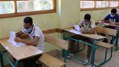 تعليم القاهرة: انتظام الكهرباء بجميع المدارس أثناء انعقاد الامتحانات
