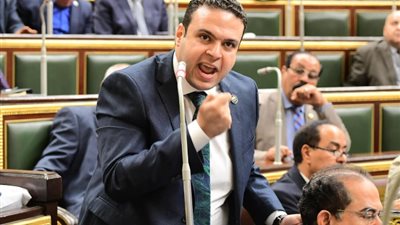 النائب عبد المنعم إمام يتقدم بتعديل تشريعي لتنظيم تصوير الجنازات