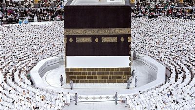 باقي 5 أيام، «السياحة» تطالب الشركات بسرعة إنهاء تعاقدات خدمات الحجاج