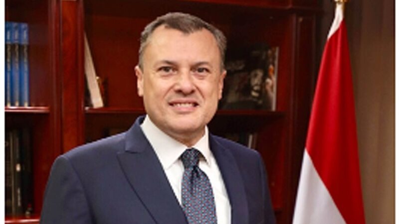أحمد عيسى، وزير السياحة والآثار
