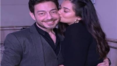 ملك أحمد زاهر تحتفل بعيد ميلاد والدها: مصدر الأمان والسند