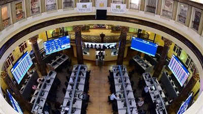 السر في طلعت مصطفى، خبير مصرفي يوضح أسباب الصعود القوي للبورصة المصرية